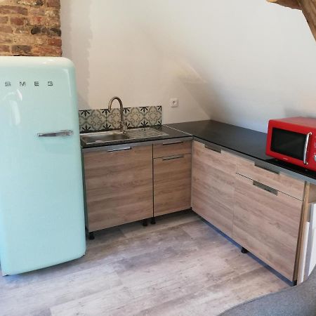 Apartamento Au Cochon Qui Rit Flines-Les-Mortagne Exterior foto